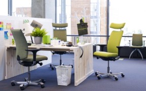 ergonomisch eingerichteter Arbeitsplatz